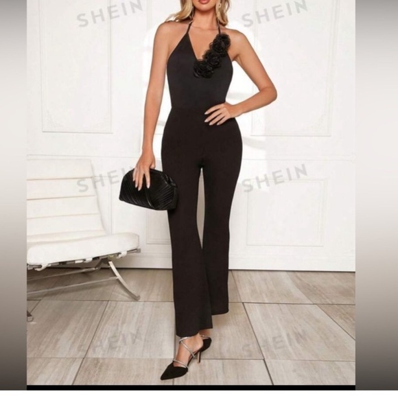 SHEIN Privé 1pc Stereo Flower Halter Neck Backless Bodysuit size L new - Picture 3 of 16